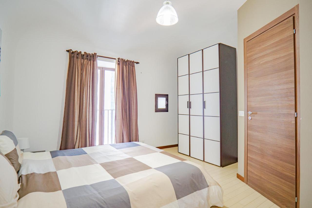 Castle Living Apartment Catania Luaran gambar