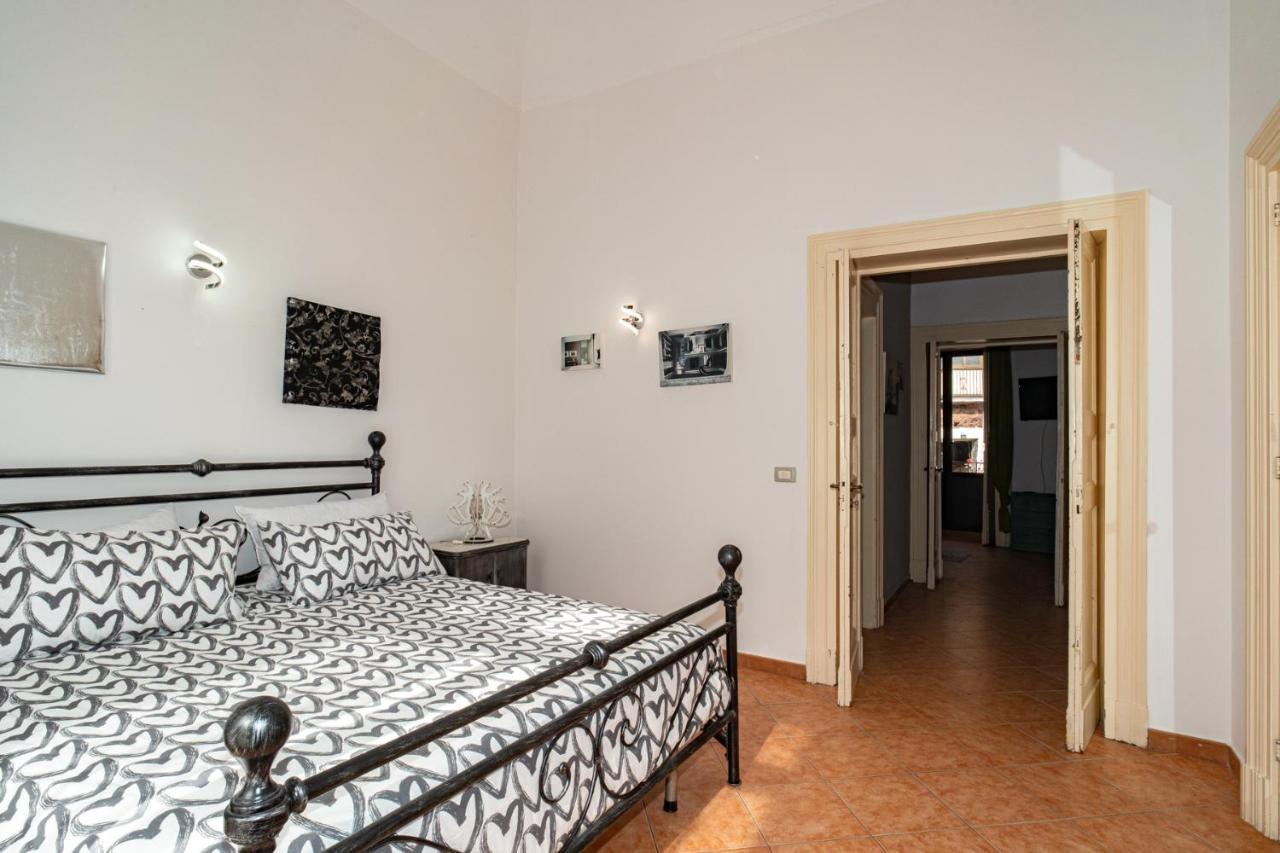 Castle Living Apartment Catania Luaran gambar